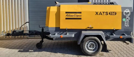 Kompresor portabel XATS156C dengan warna kuning dan tekanan nominal 10,3 bar