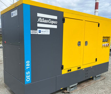 Generator daya frekuensi 50HZ QES180 yang didukung oleh bahan bakar mesin diesel dan metode memulai listrik / mundur