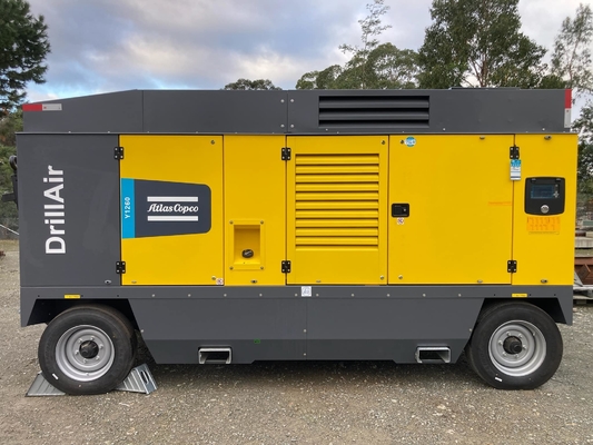 Kompresor portabel kuning Y1260 429 Kw Daya Dan 1 X 2" katup bola untuk aplikasi serbaguna