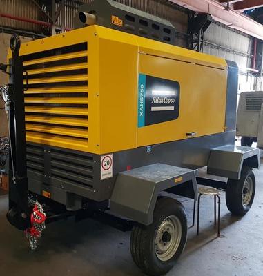 XAHS750 kompresor portabel 12 Bar 21 M3/min Mesin Cummins