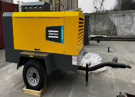 Cummins-Powered Portable Compressor XAVS450 Kombinasi sempurna dari Portabilitas dan Kinerja