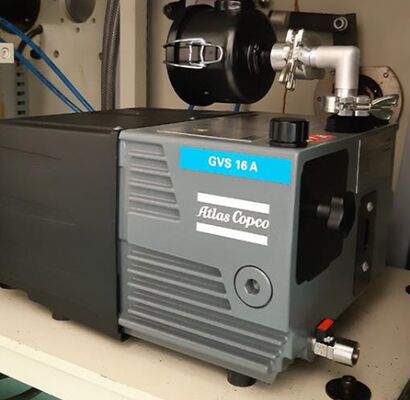 Pompa Vakum AC Tekanan Tertinggi 0.5mbar GVS16A Menyediakan Batas Uap Air 15mbar untuk Evakuasi dan Perbaikan Sistem Refrigerasi